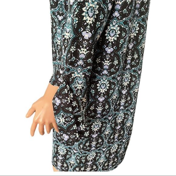 NWT DownEast Green Geo Tie Sleeve Shift Dress Size Medium New With Tag - Picture 7 of 14